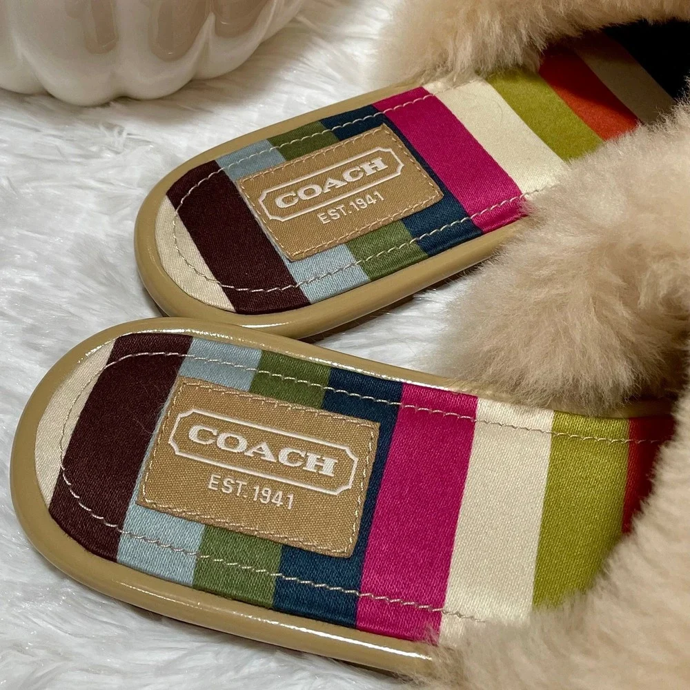 NWOT Coach Carra Women 7 Sand Tan Suede Shearling Slippers Signature C Charm Y2K